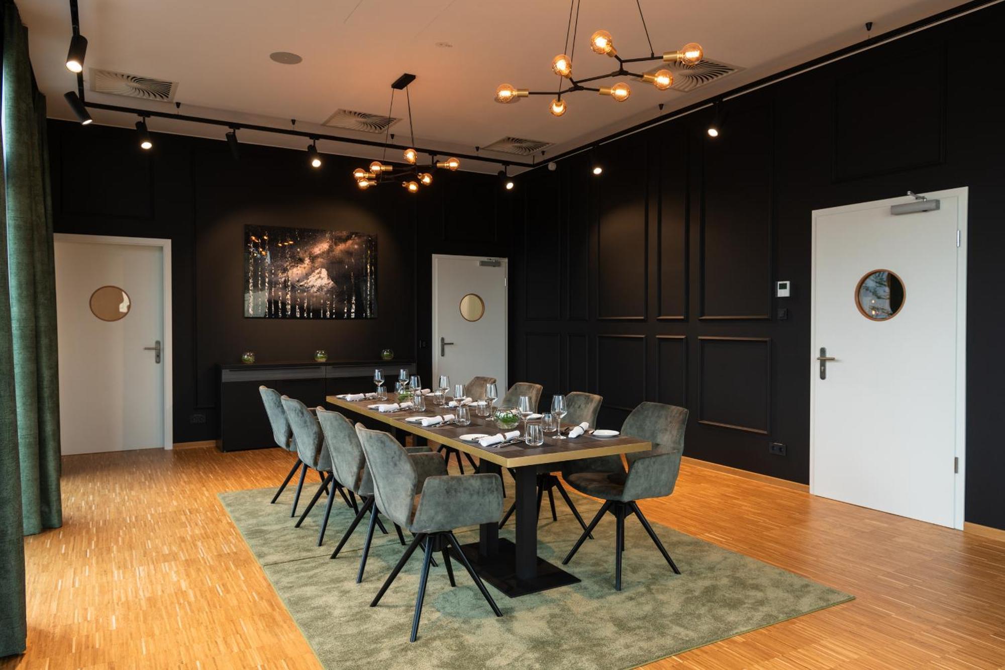 Target World Hunter'S Lodge Landscheid Bagian luar foto