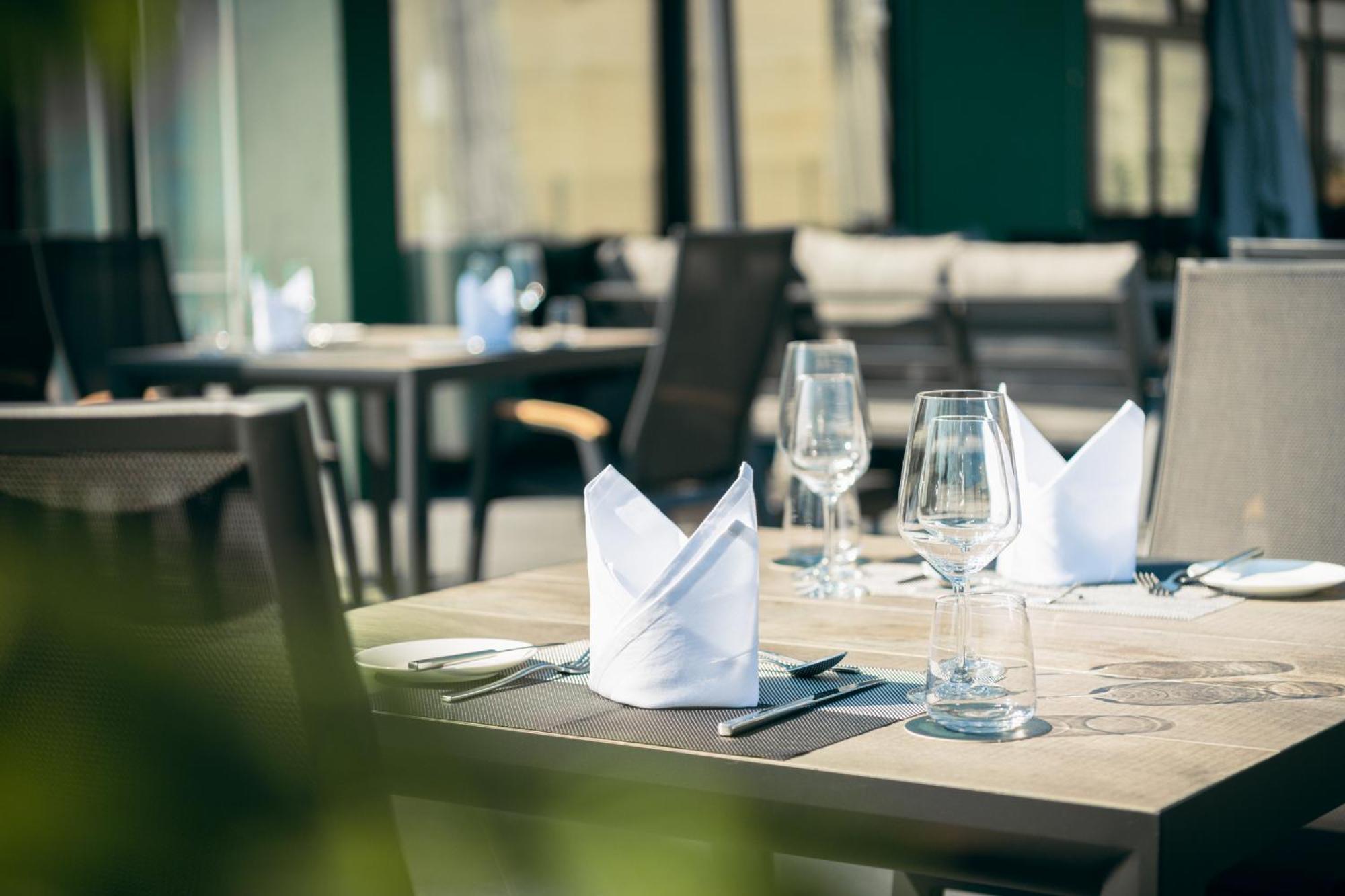 Target World Hunter'S Lodge Landscheid Bagian luar foto
