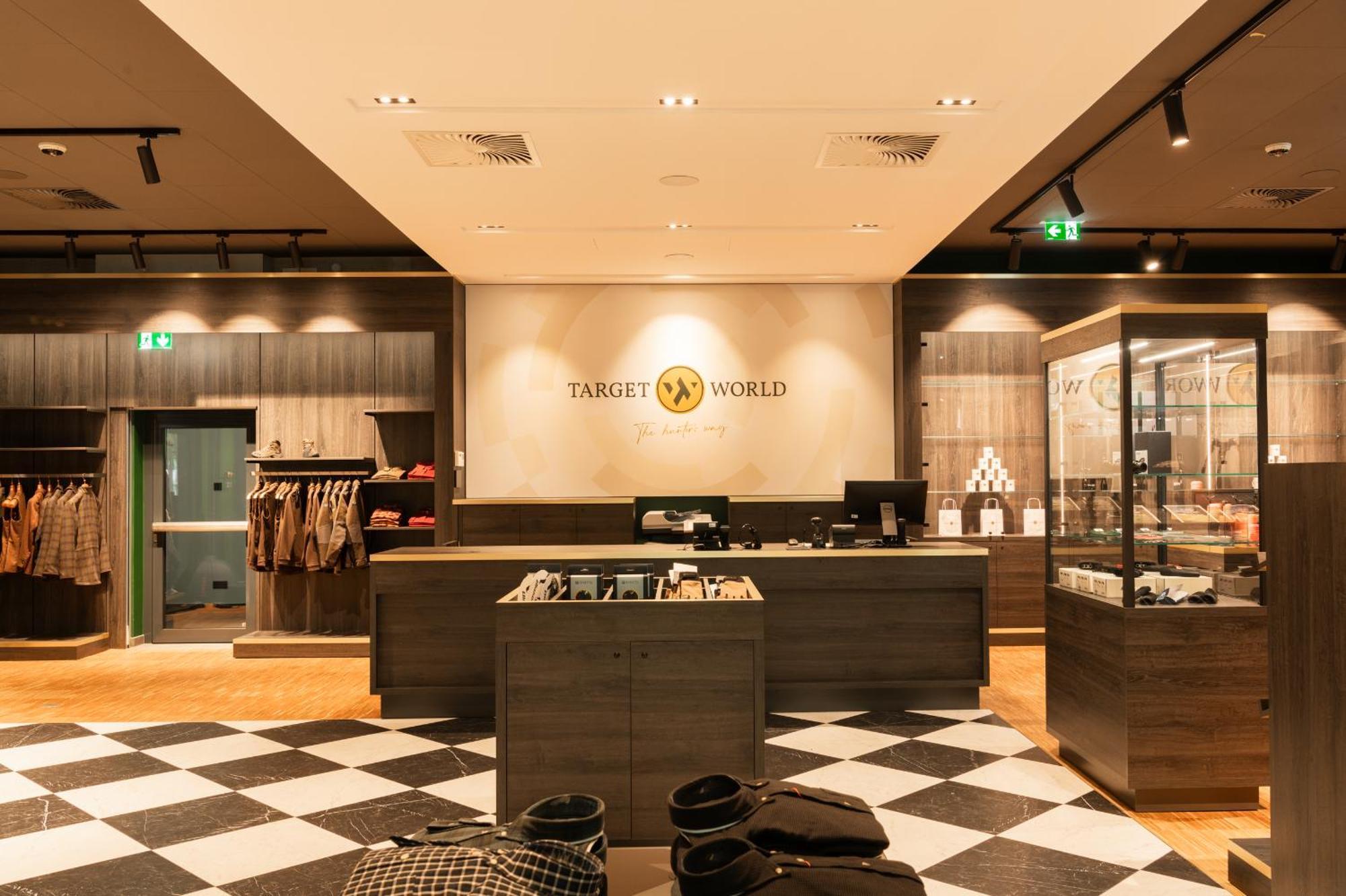 Target World Hunter'S Lodge Landscheid Bagian luar foto