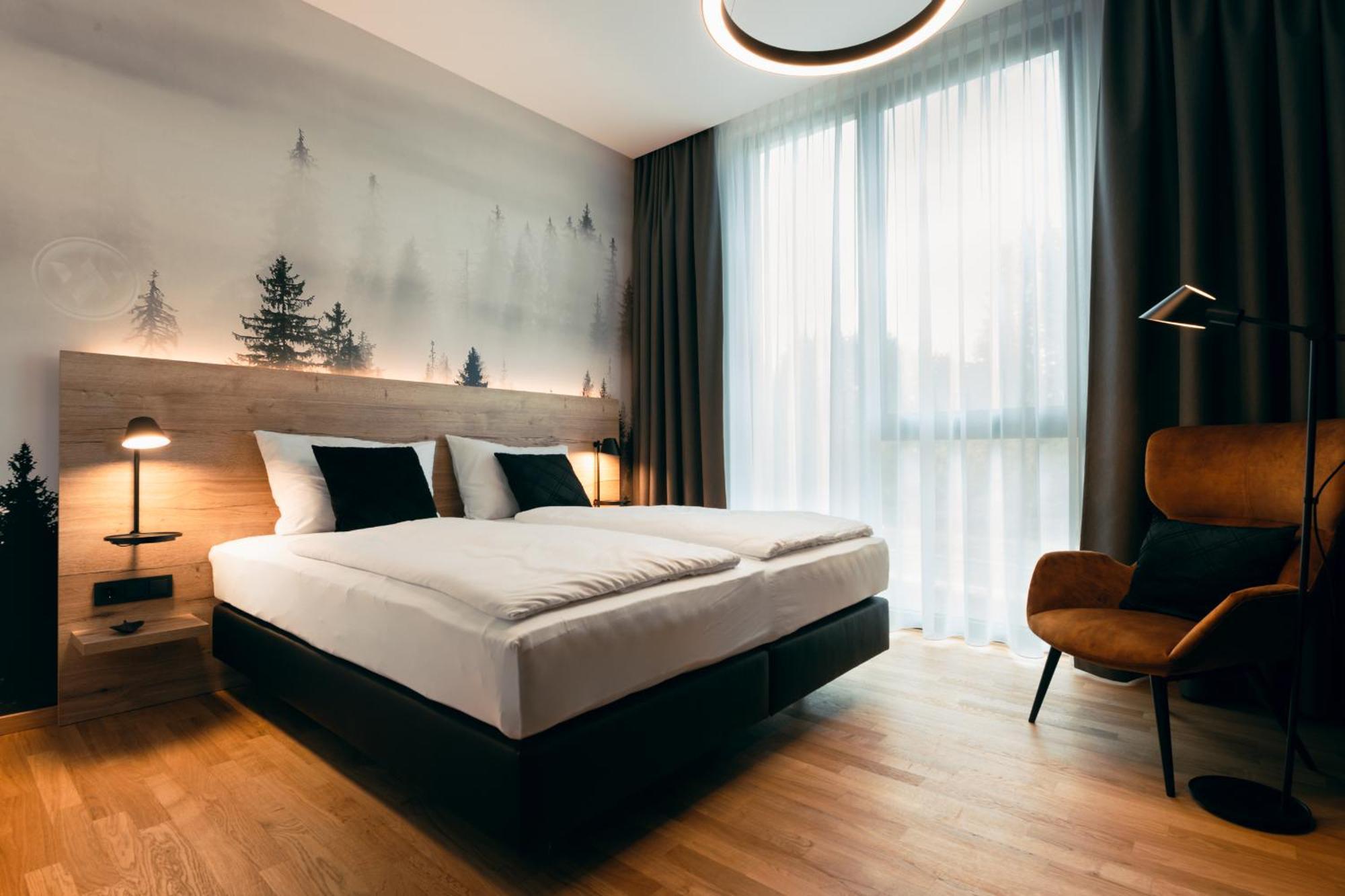 Target World Hunter'S Lodge Landscheid Bagian luar foto