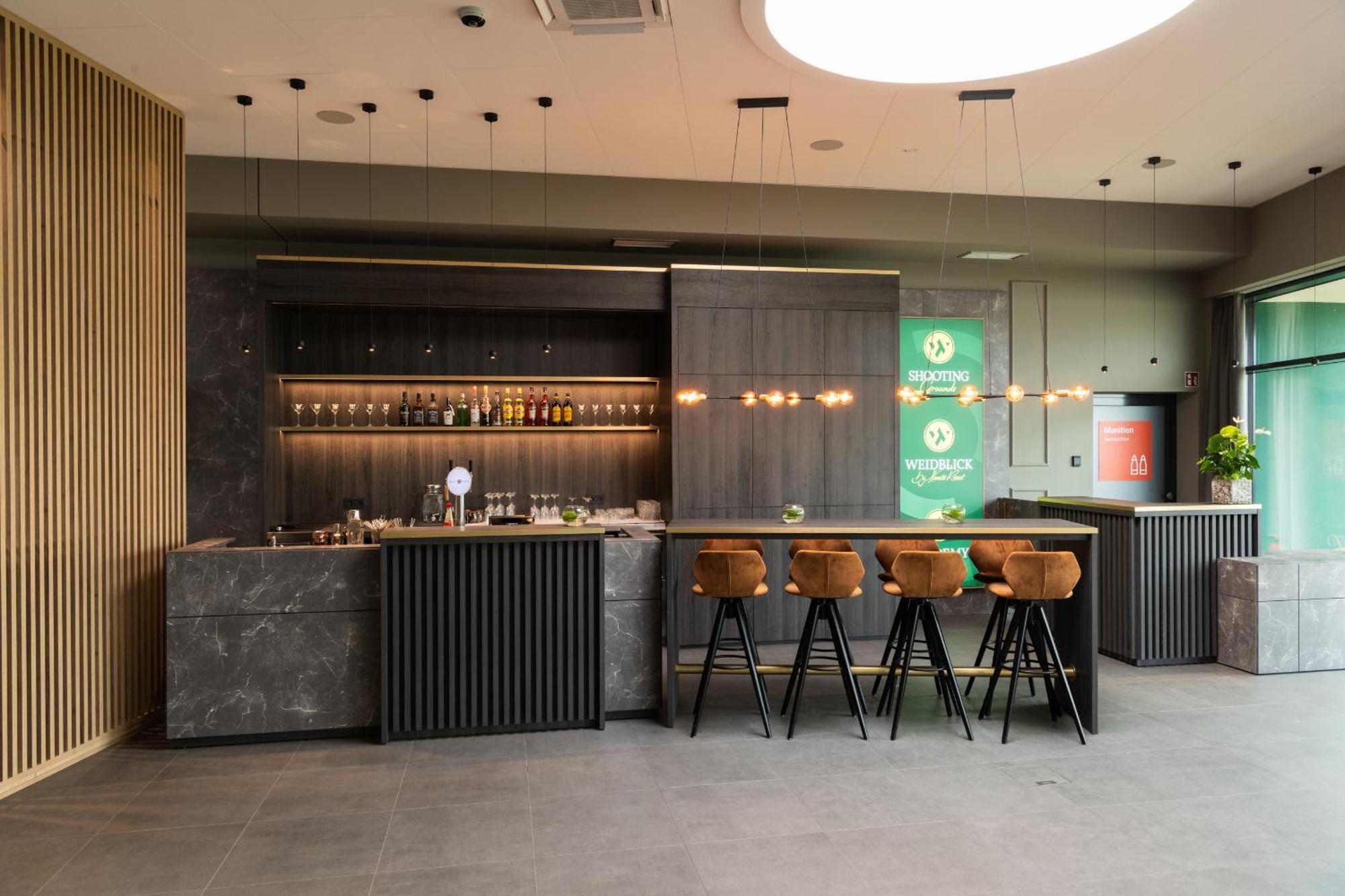 Target World Hunter'S Lodge Landscheid Bagian luar foto