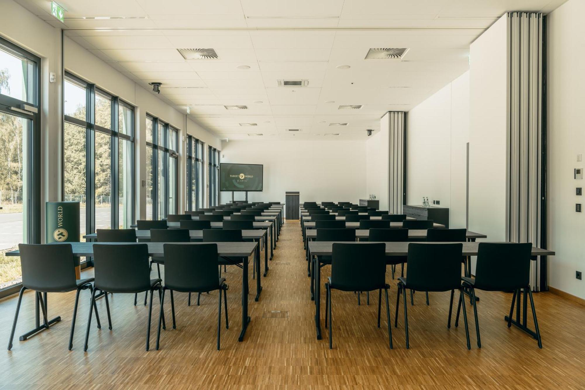 Target World Hunter'S Lodge Landscheid Bagian luar foto
